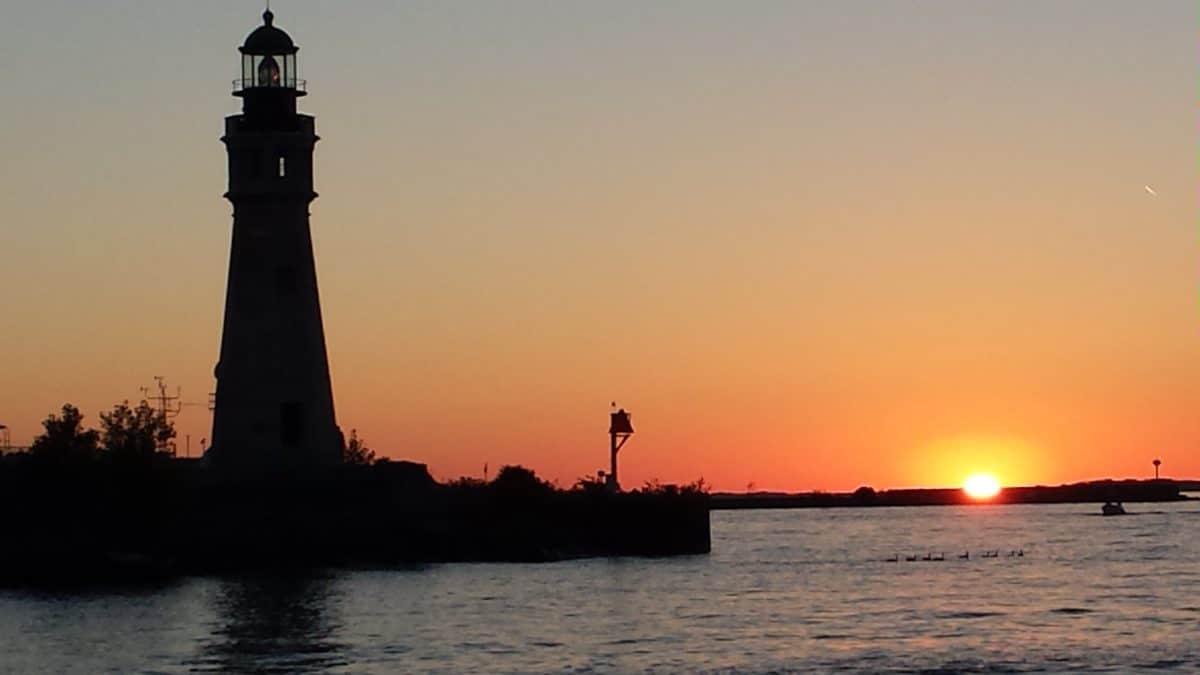 Buffalo Ligthouse Sunset