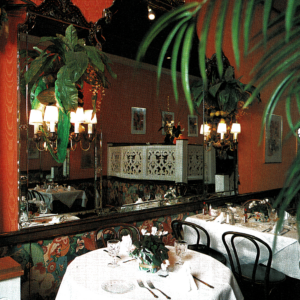 interior of Cafe Nola diningroom