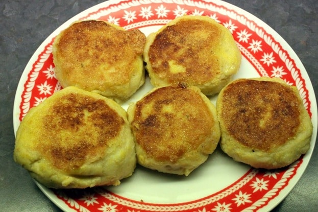 A plate of freshly cooked stuffed potato cakes