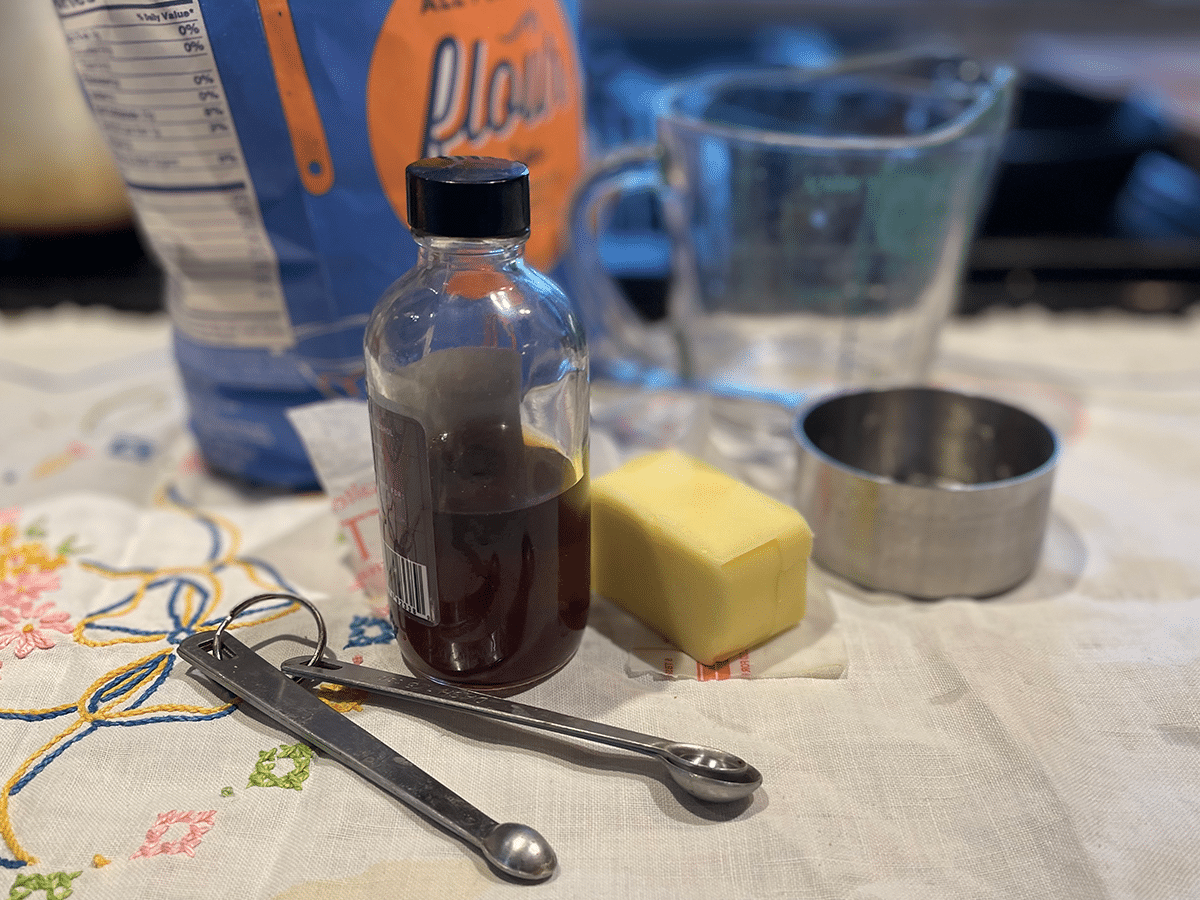 vanilla and other baking ingredients on cloth